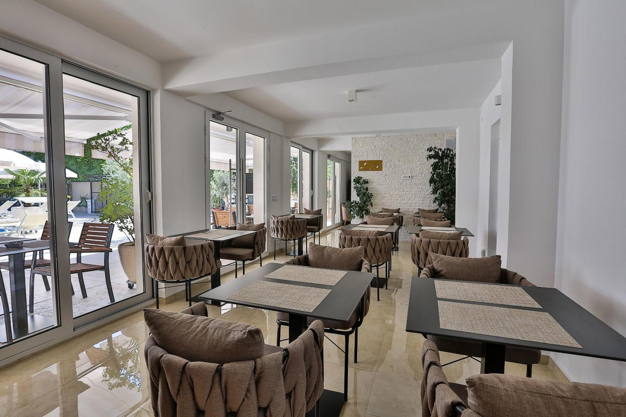 Villa La Vida Budva Exterior photo