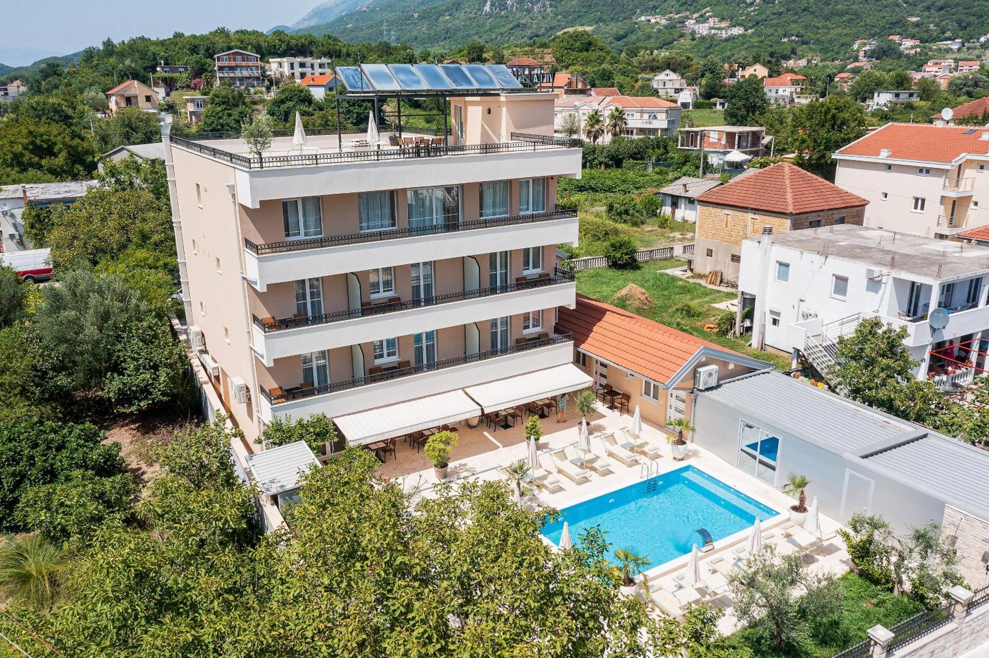 Villa La Vida Budva Exterior photo