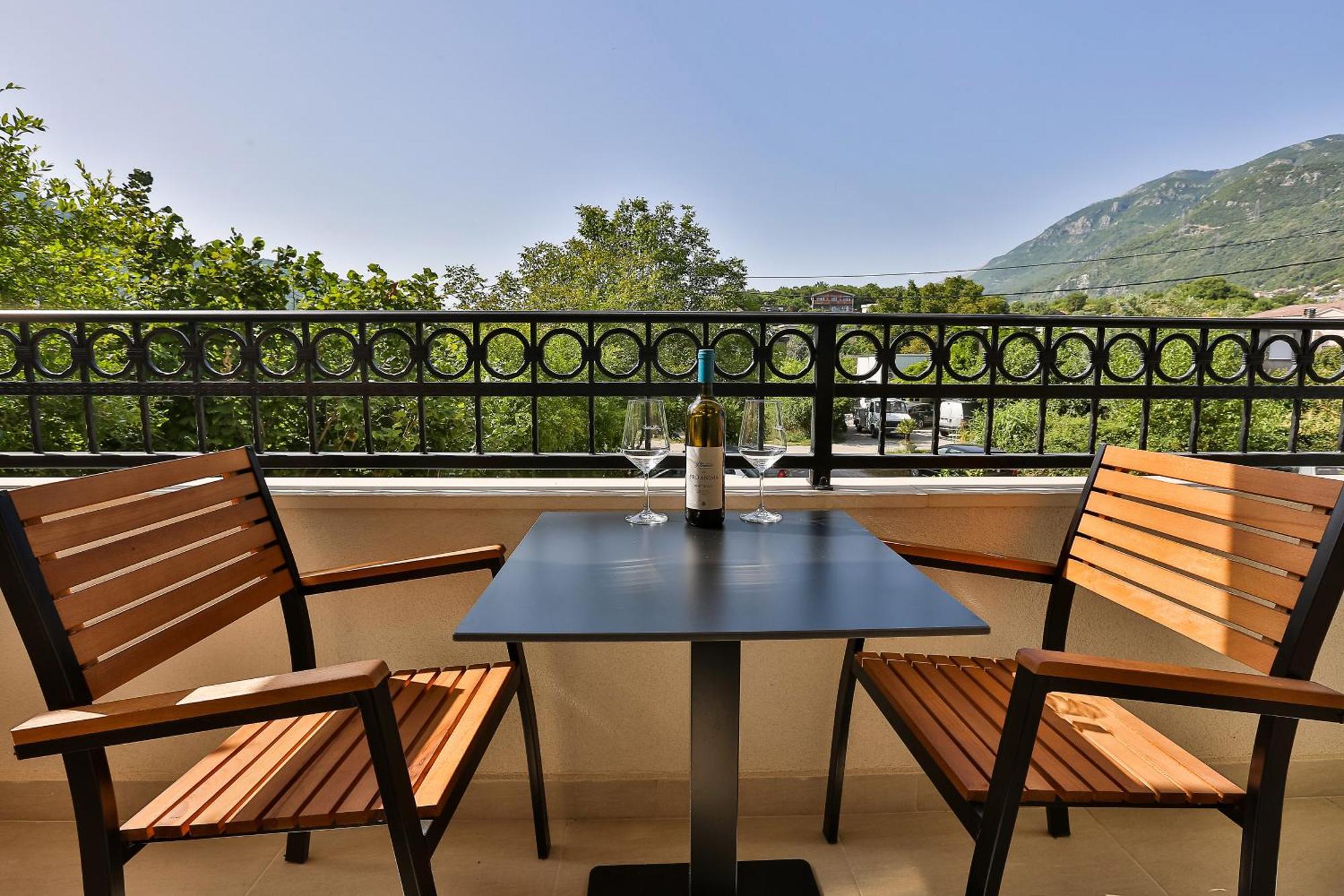 Villa La Vida Budva Exterior photo