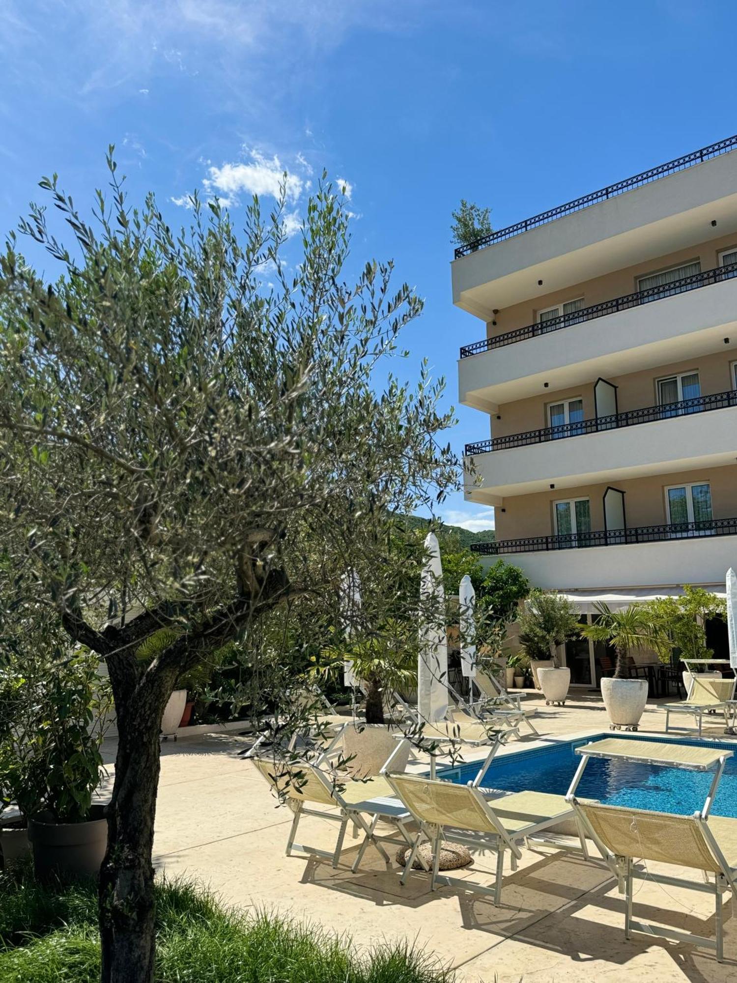 Villa La Vida Budva Exterior photo